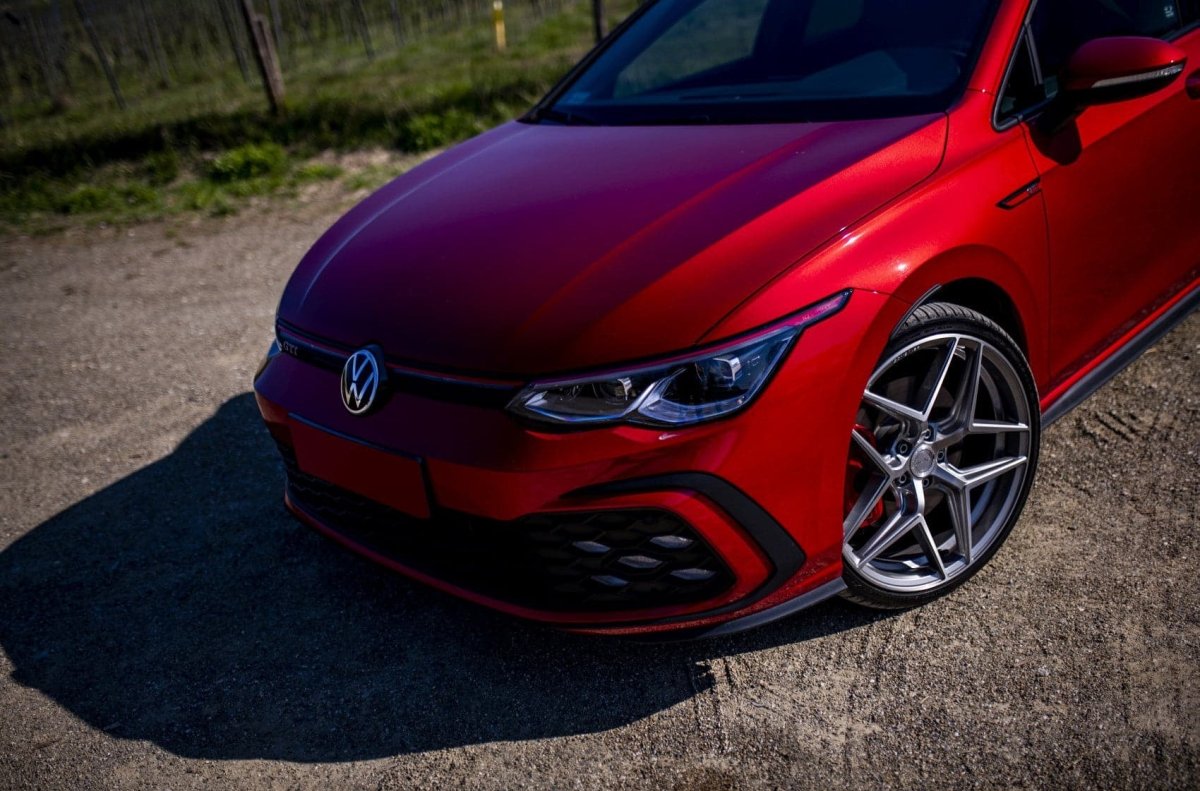 Alu kola Concaver CVR2 20x9 ET45 5x112 Brushed Titanium WheelsUp