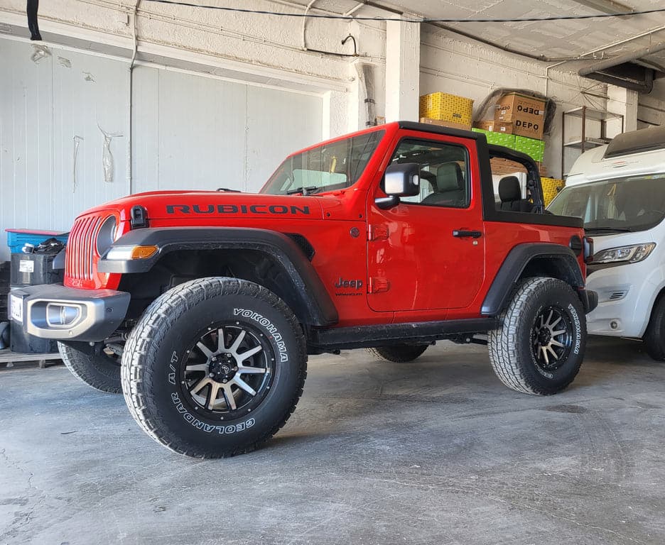 Alu kola Racing Line A1302 9x17 5x139.7 ET0 černá, Offroad WheelsUp