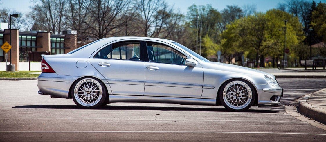 Alu kola Racing Line A1025 8x18 5x120 ET20 stříbrná, BMW WheelsUp