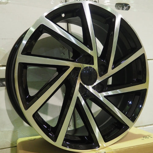 Alu kola Racing Line Demo 8x18 5x112 ET45 Black Face Machined WheelsUp