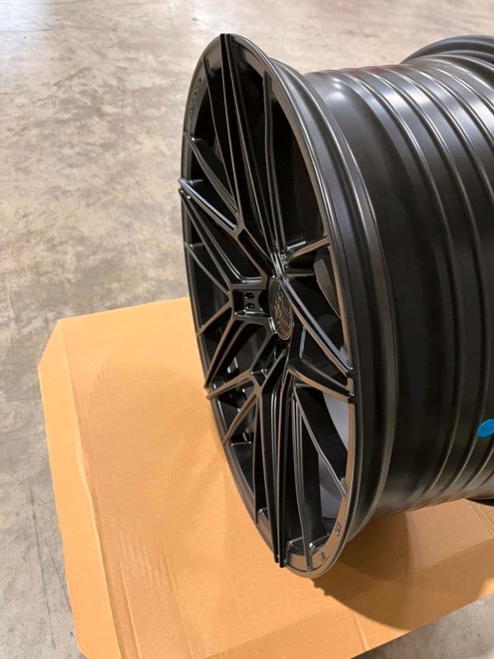 Alu kola HAXER HX07F 9.5x20 5x112 ET40, černá WheelsUp