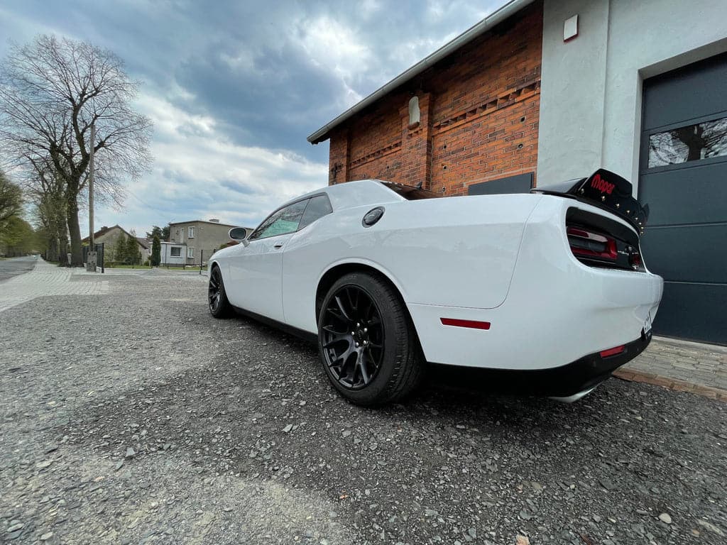 Alu kola Racing Line A8872 10.5x20 5x115 ET25 černá, Dodge WheelsUp