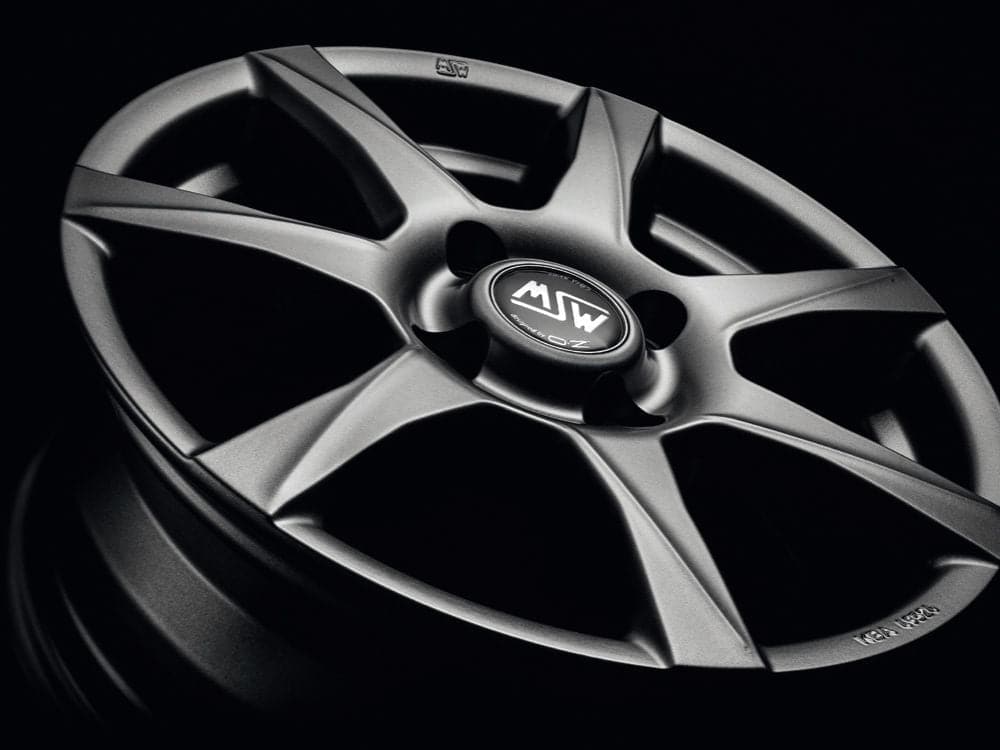 Alu kola MSW 77 7,5x17 5x112 ET27 66,6 šedá WheelsUp