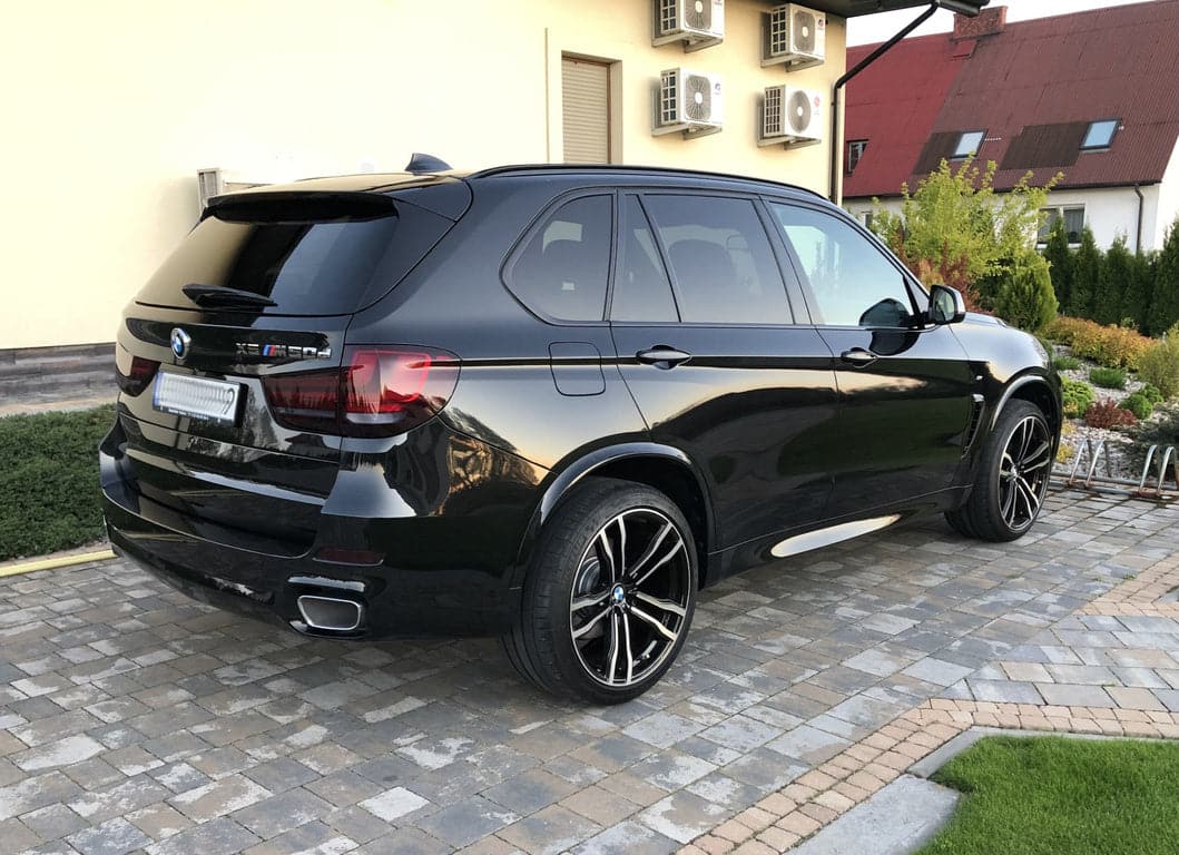 Alu kola Racing Line BY588 10x22 5x120 ET39 černá, BMW WheelsUp