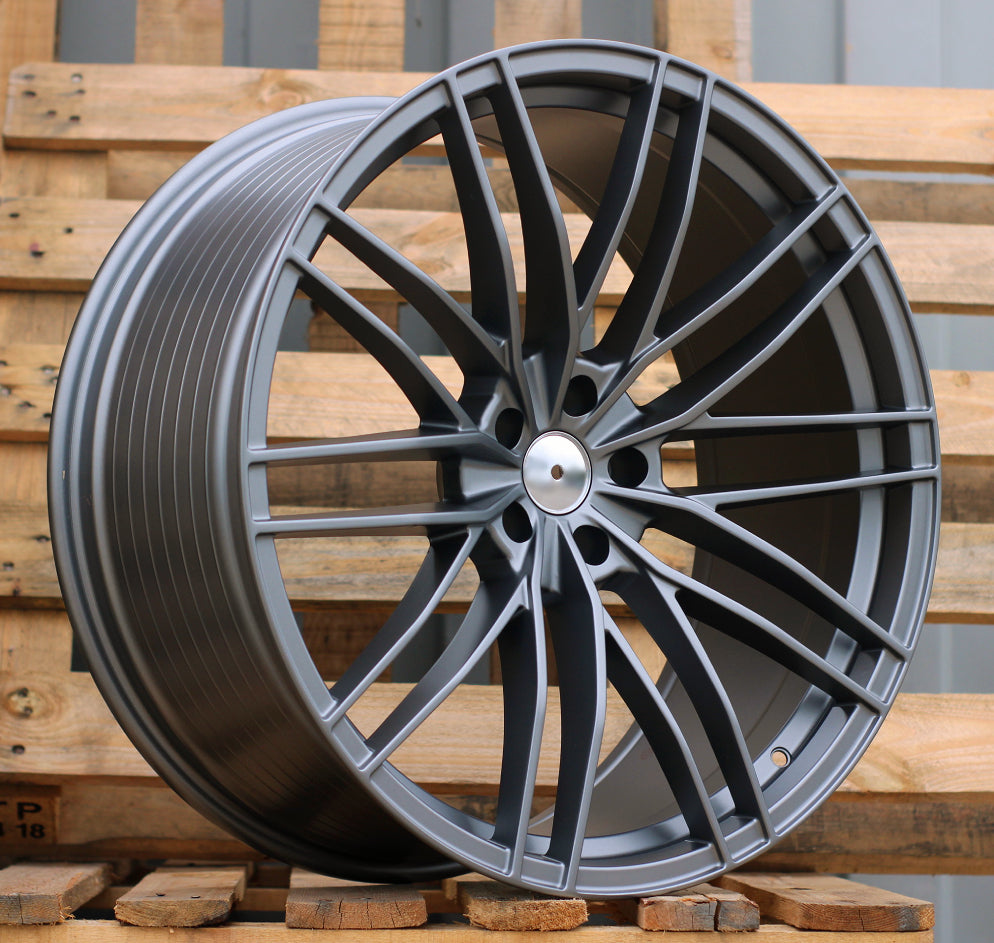 Alu kola pro Audi F1995 10x22 5x112 ET21 Gun Metal Half Matt