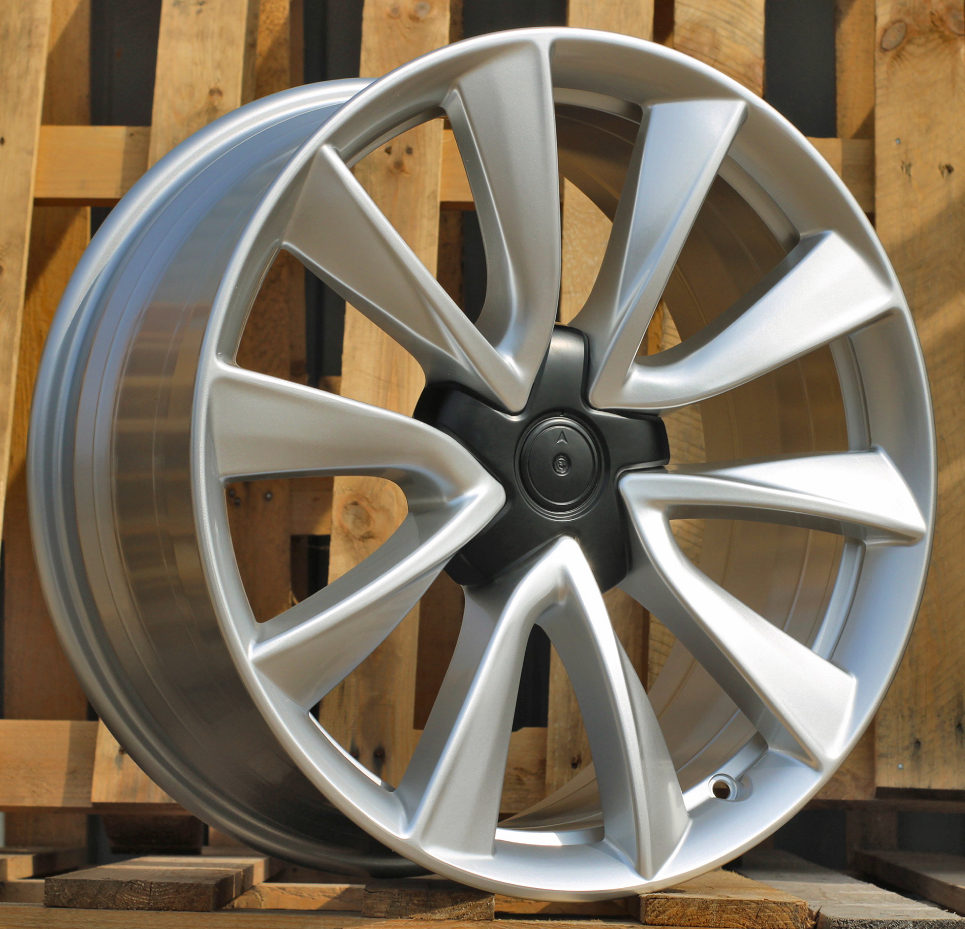 Alu kola pro Tesla B2046 8.5x19 5x114.3 ET40 64.1 Silver Shining