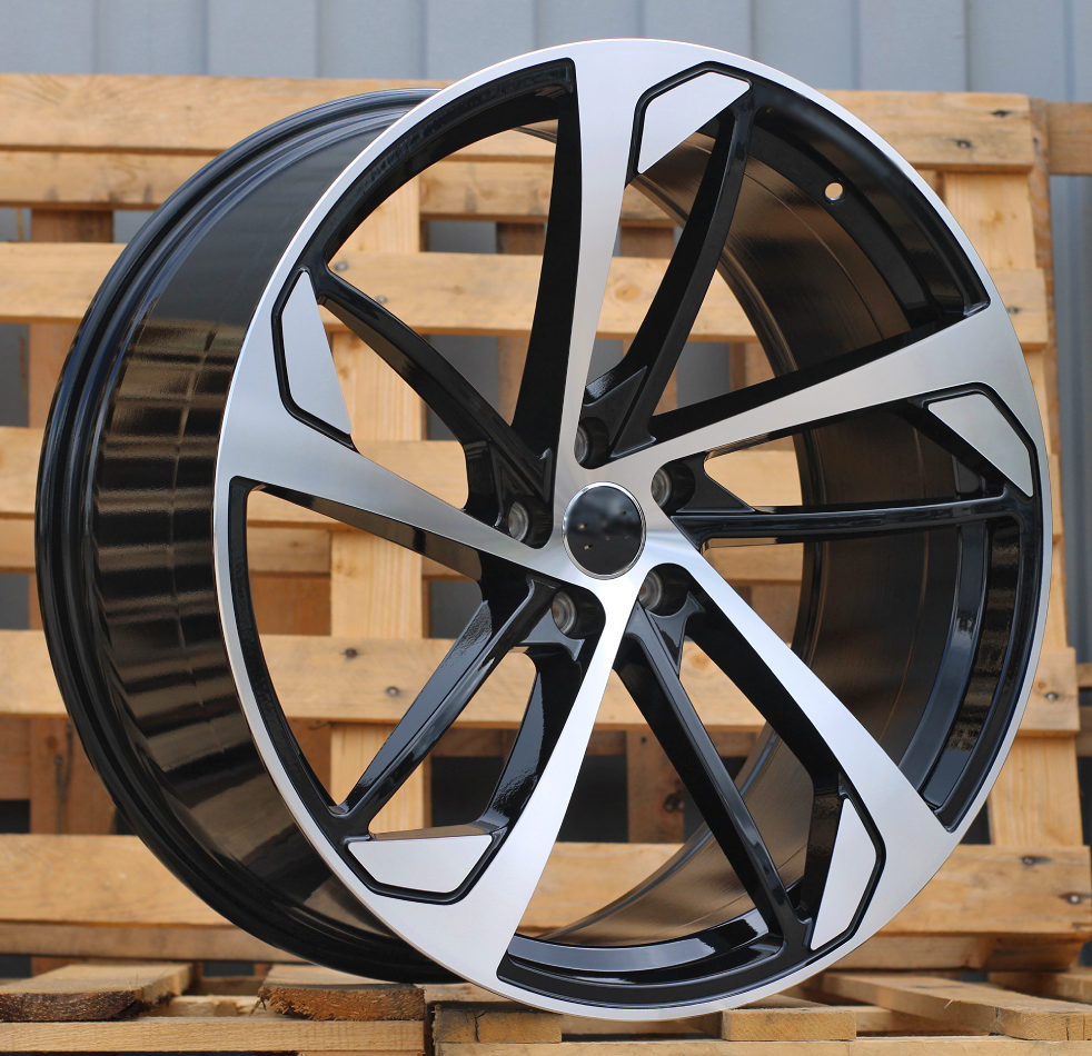 Alu kola pro Audi XE139 8.5x19 5x112 ET39 Black Polished