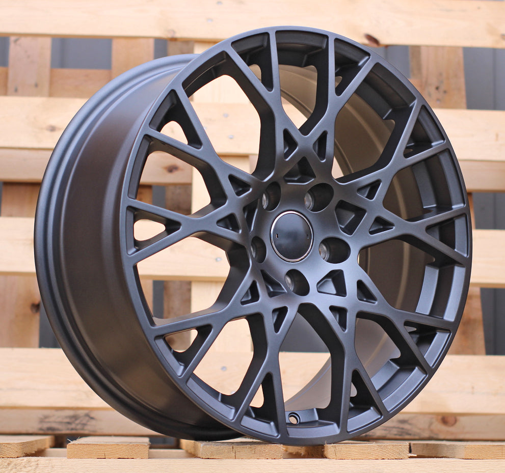 Alu kola pro Audi 3S1293 8x18 5x112 ET40 66.6 Grey