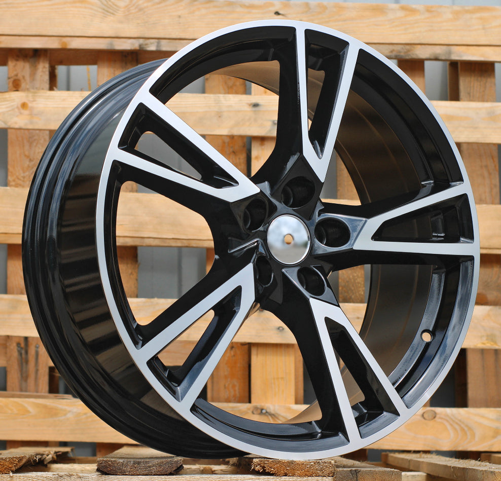 Alu kola pro Audi A043 8x19 5x112 ET39 Black Polished