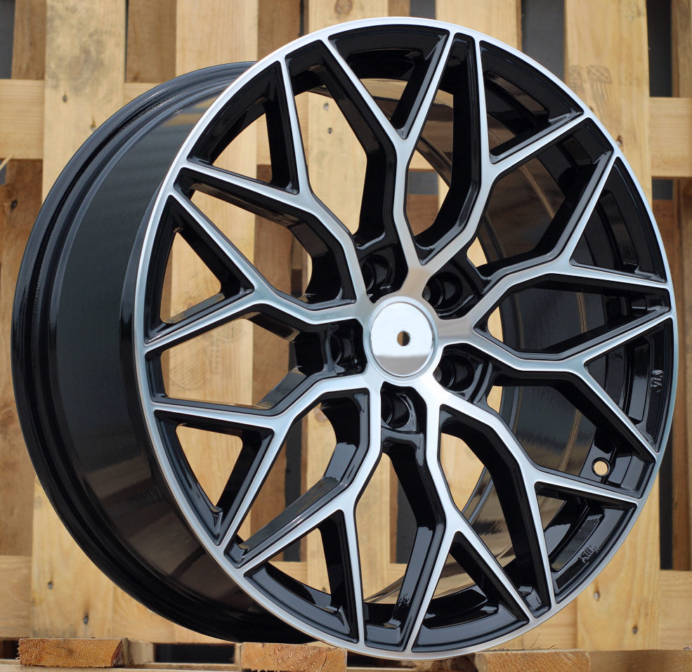 Alu kola pro Racing Line B5812 8x18 5x100 ET38 Black Polished