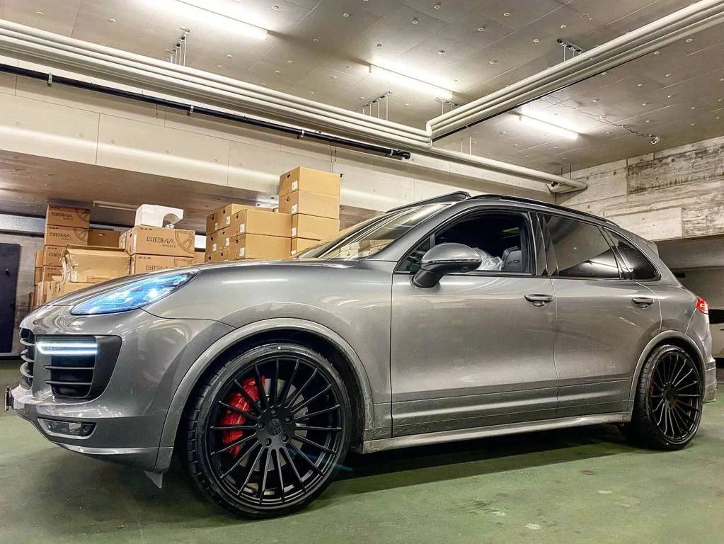 Alu kola HAXER A1227 10.5x20 5x130 ET40 84.1 Black Half Matt & Red Lip | Wheelsup.cz