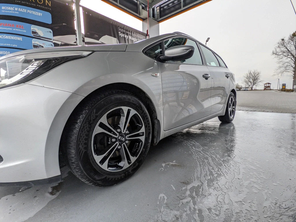 Alu kola pro Hyundai A5208 6.5x15 5x114.3 ET45 67.1 Black Polished | Wheelsup.cz