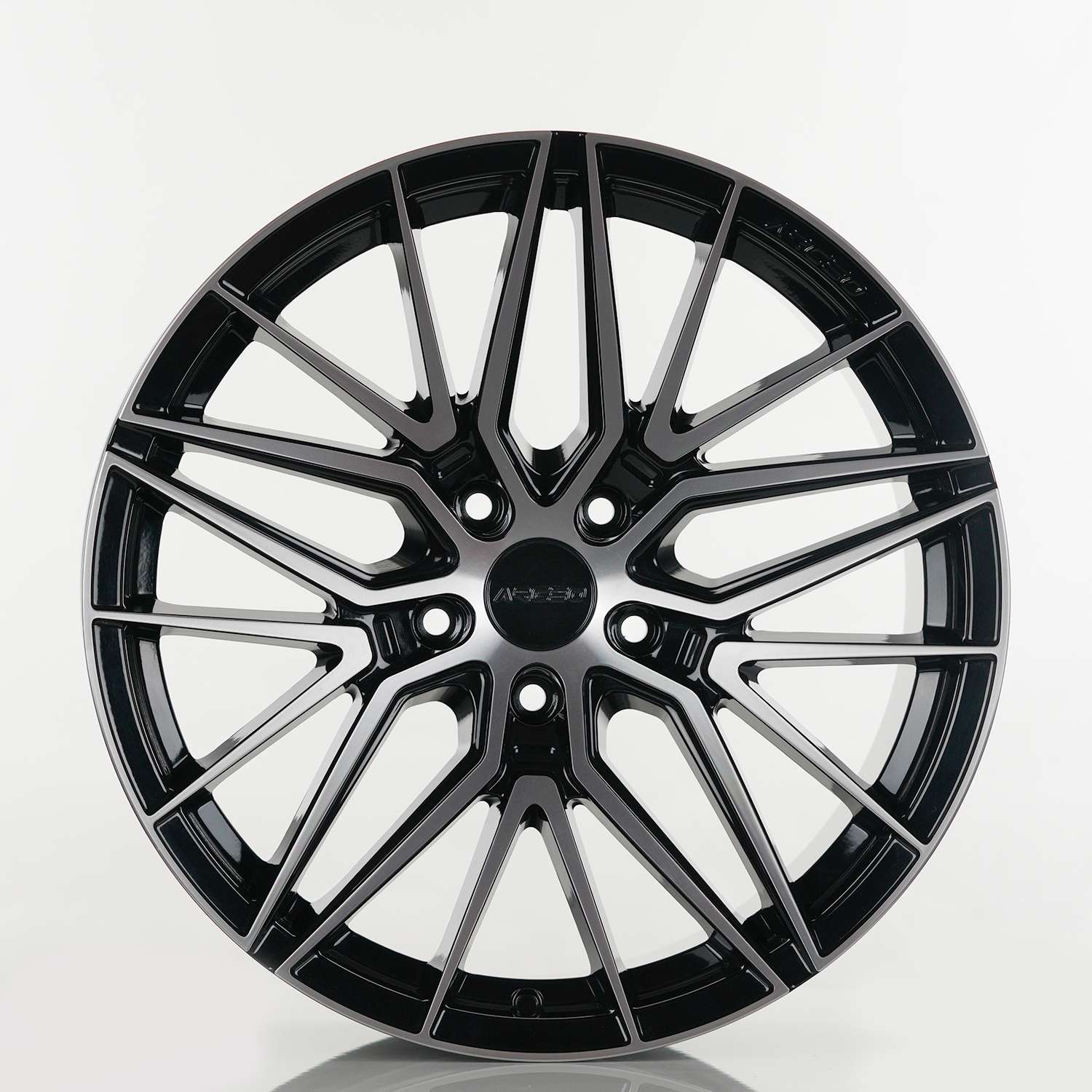 Alu kola Arceo SEVILLA 8x18 5x108 ET40 Black Diamond | Wheelsup.cz
