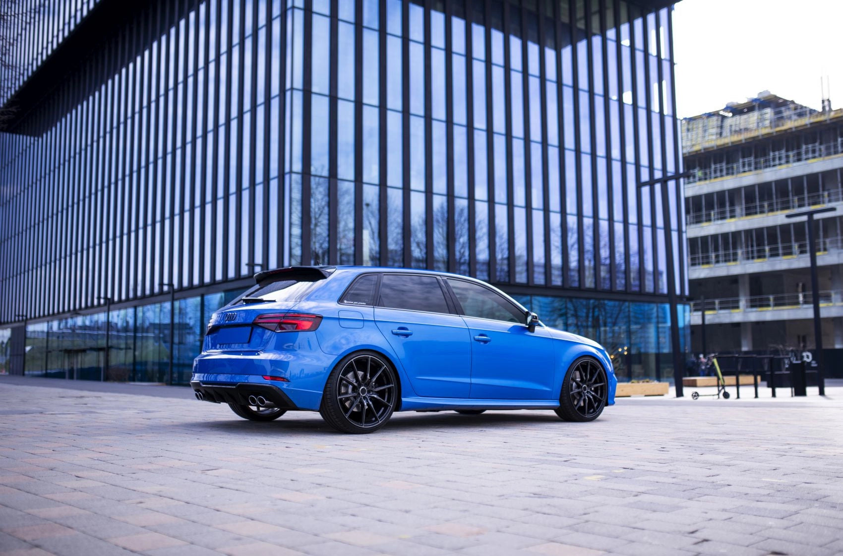 Alu kola Audi A3 S3 RS3 Concaver CVR4 Double Tinted Black 53 10166