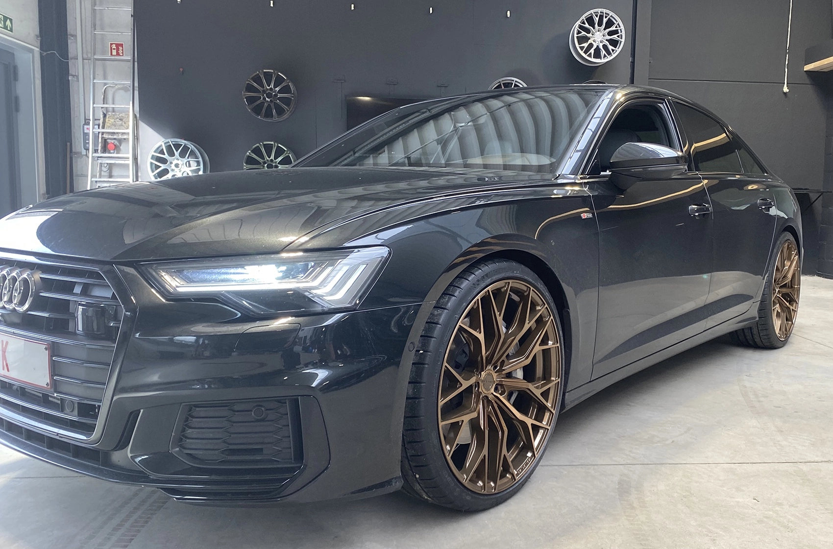 Alu kola Audi A6 S6 RS6 Concaver CVR1 Brushed Bronze 351 5324