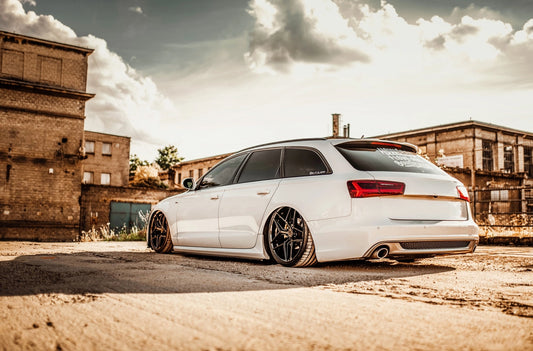 Alu kola Audi A6 S6 RS6 Concaver CVR2 Platinum Black 296 14310 3
