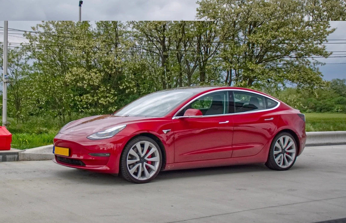 Alu kola pro Tesla B2046 8.5x19 5x114.3 ET40 64.1 Silver Shining | Wheelsup.cz
