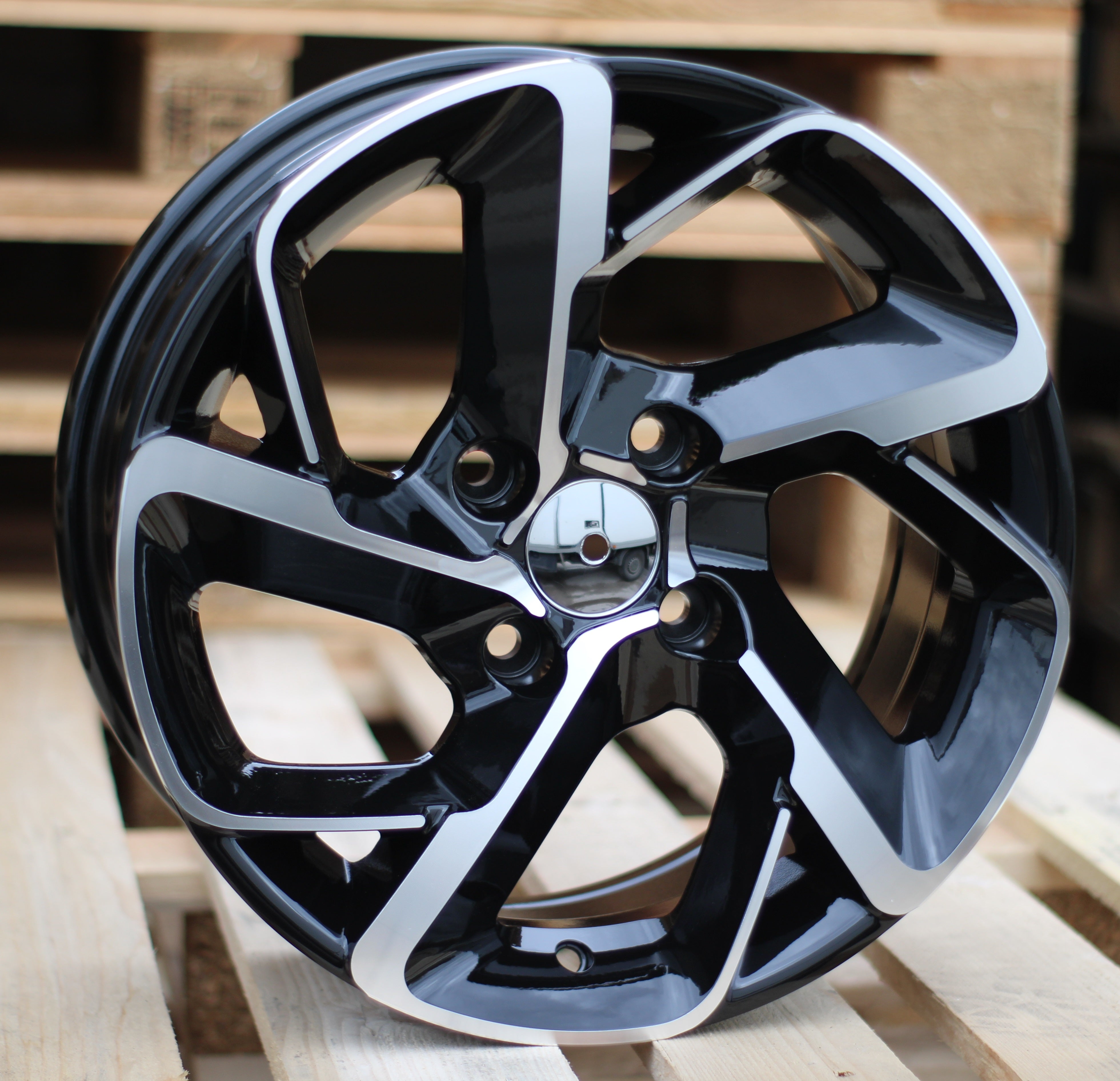 Alu kola Citroen B5714 7x16 4x108 ET25 Black Polished-Alu kola-WheelsUp