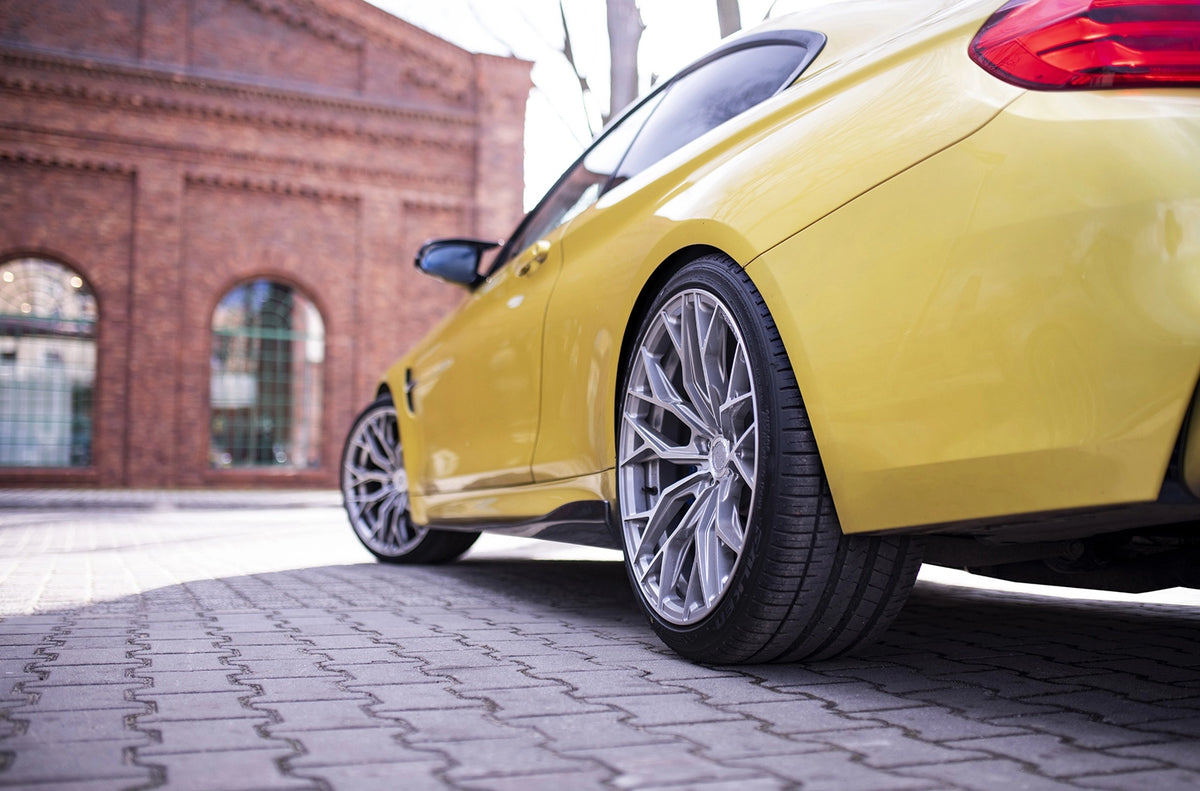 BMW 4 Series / M4