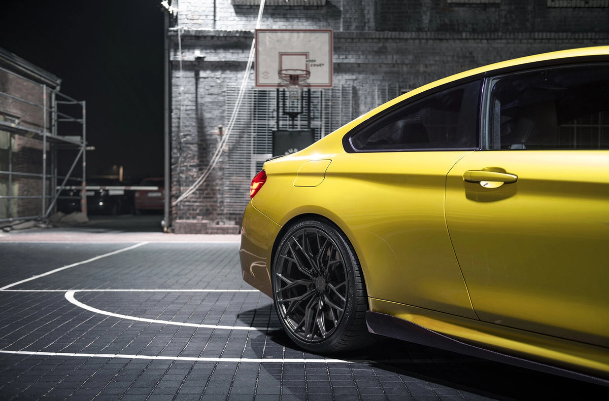 BMW 4 Series / M4