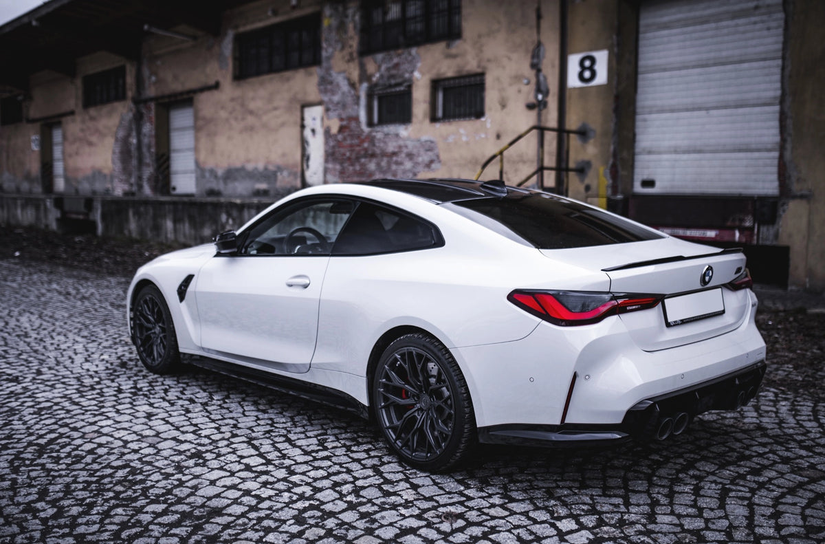 BMW 4 Series / M4