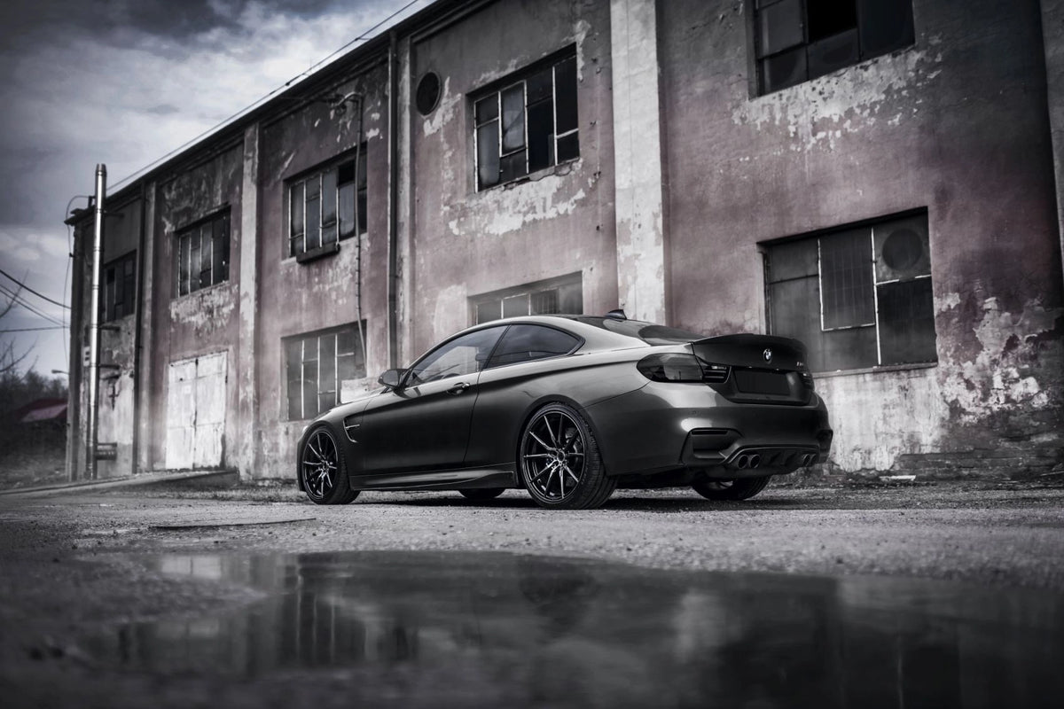 BMW 4 Series / M4