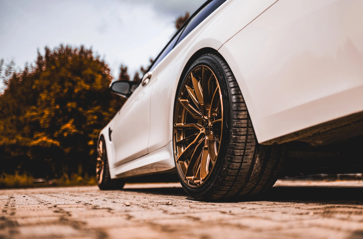 BMW 4 Series / M4