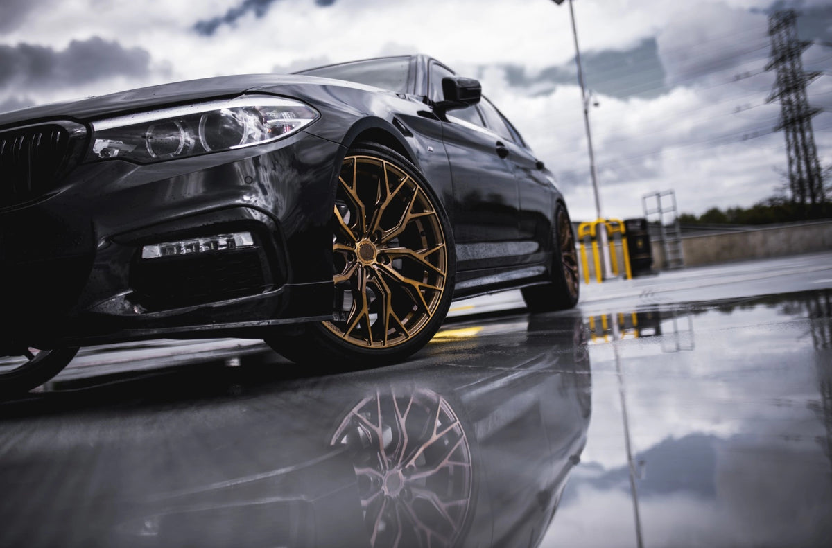 BMW 5 Series / M5