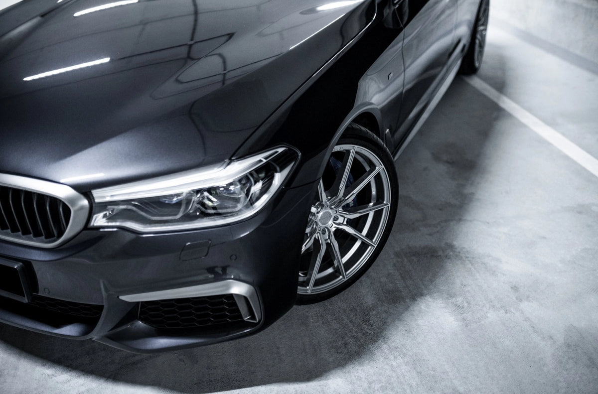 BMW 5 Series / M5