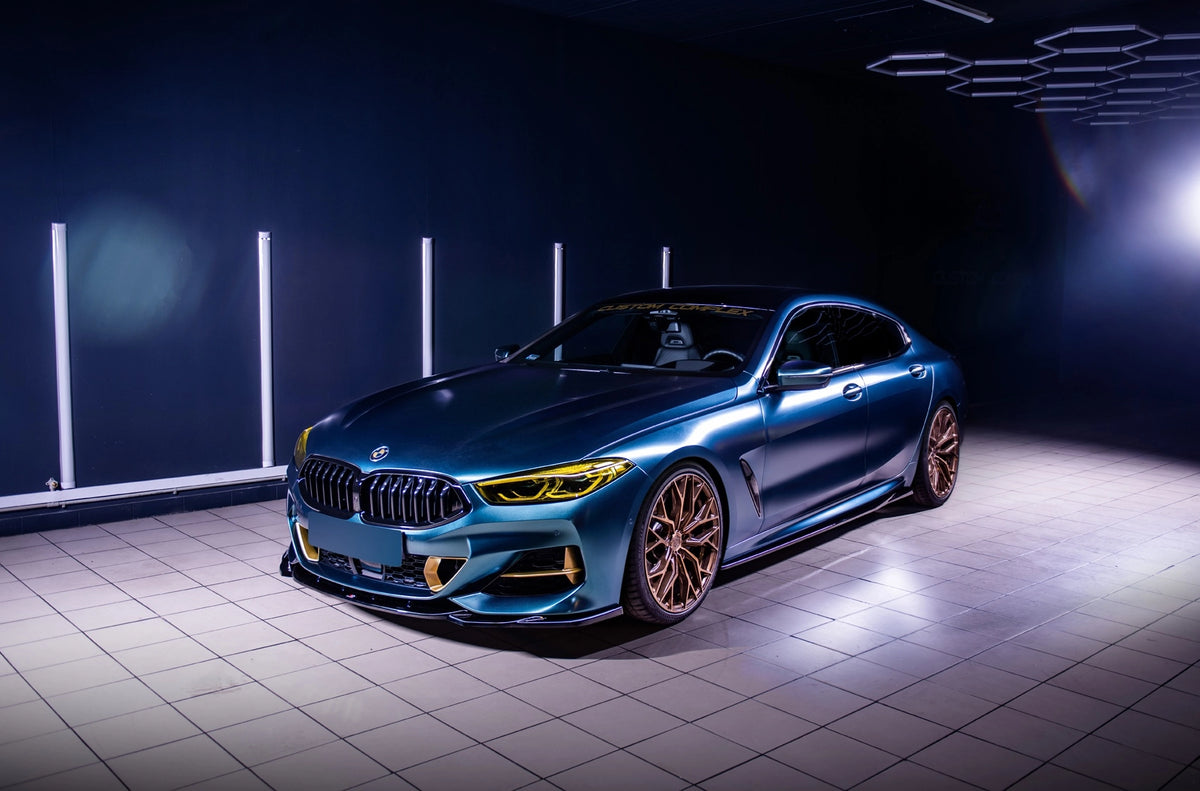 BMW 8 Series / M8