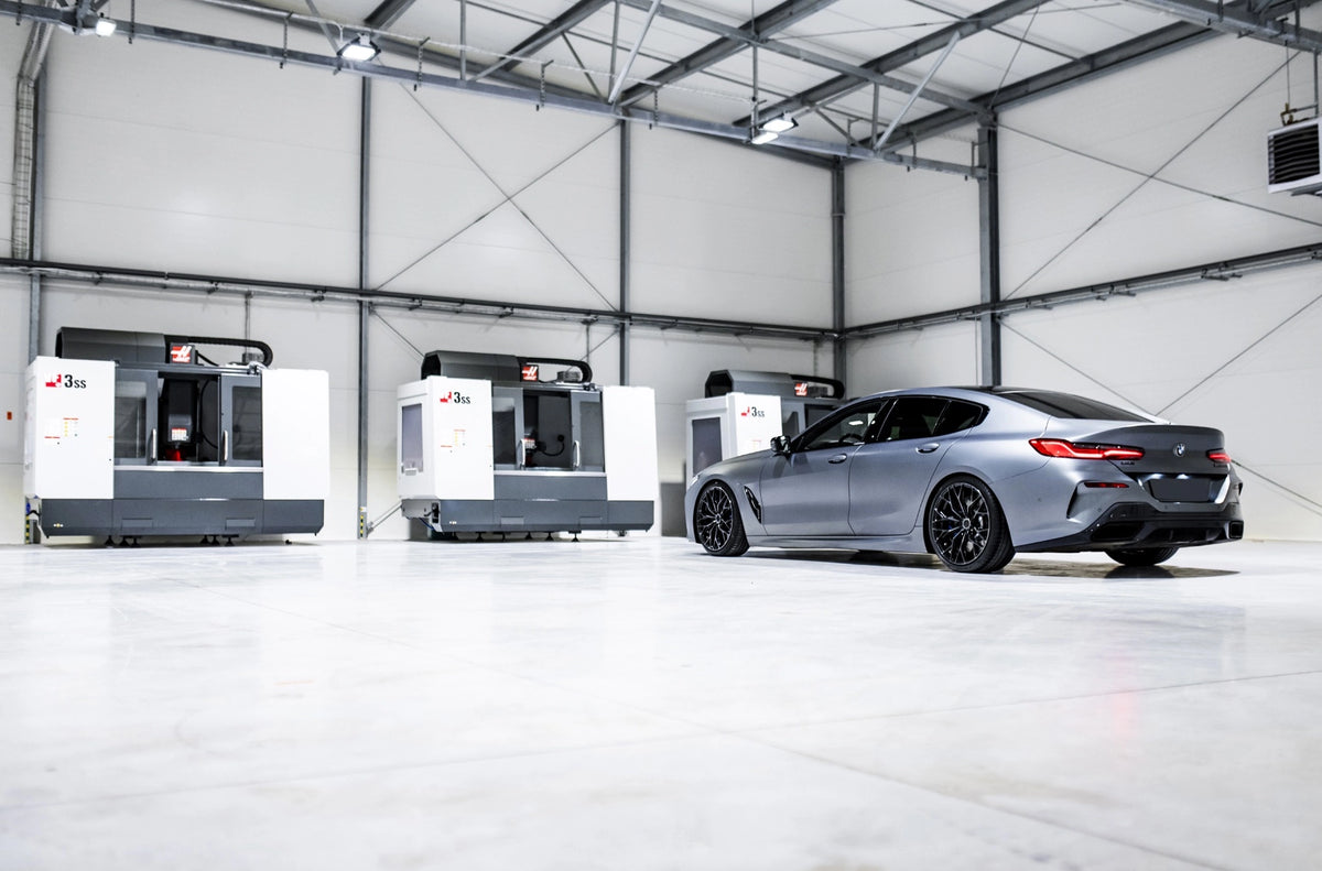 Alu kola BMW 8 Series M8 Concaver CVR1 Double Tinted Black 750 15595