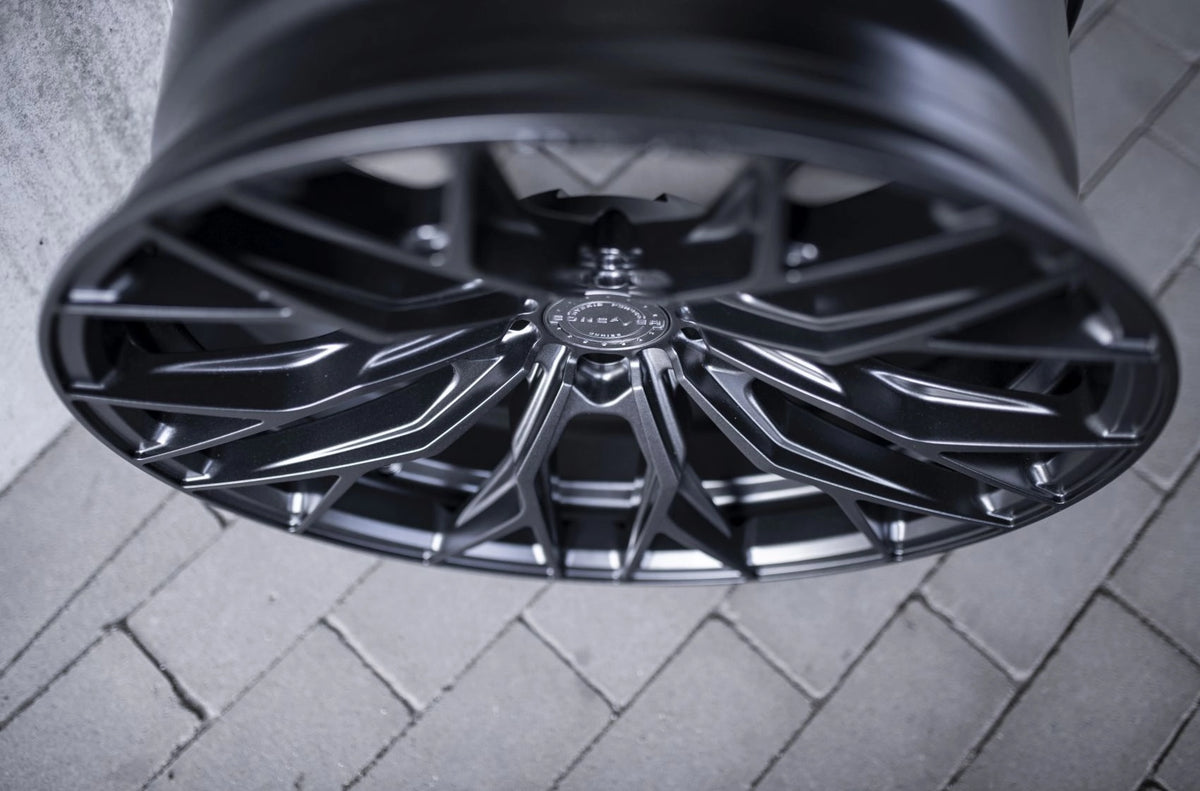 Alu kola Concaver CVR1 Carbon Graphite 83 10142