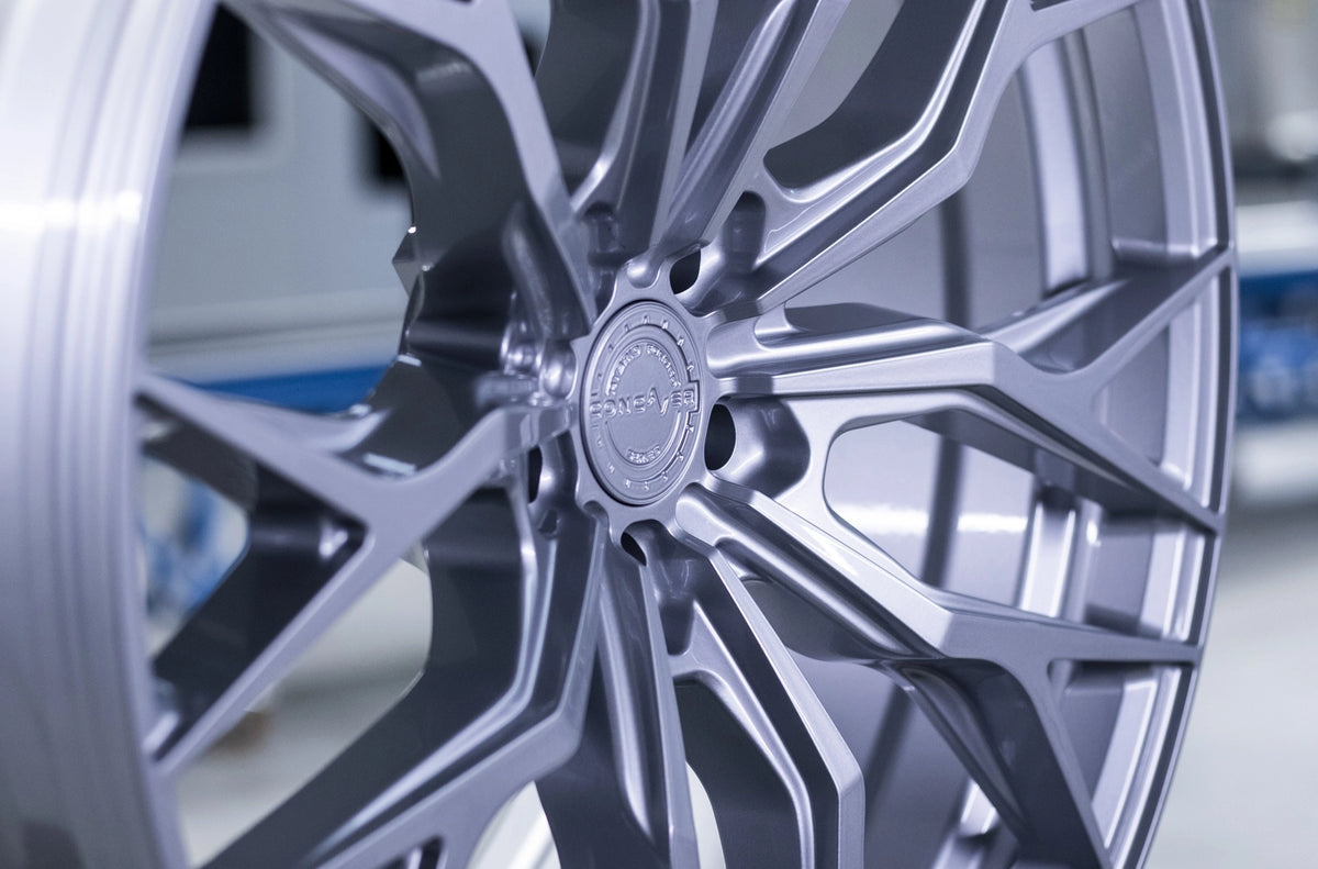 Alu kola Concaver CVR1 Gloss Silver 1022 15347