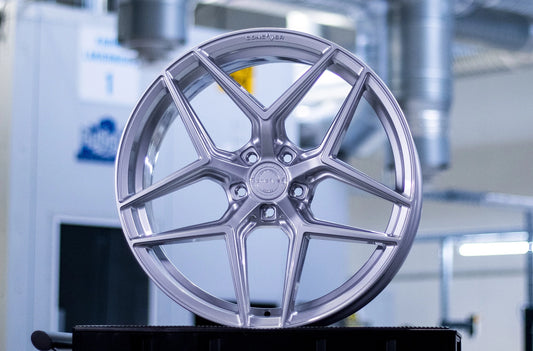 Alu kola Concaver CVR2 Gloss Silver 1065 11164 10