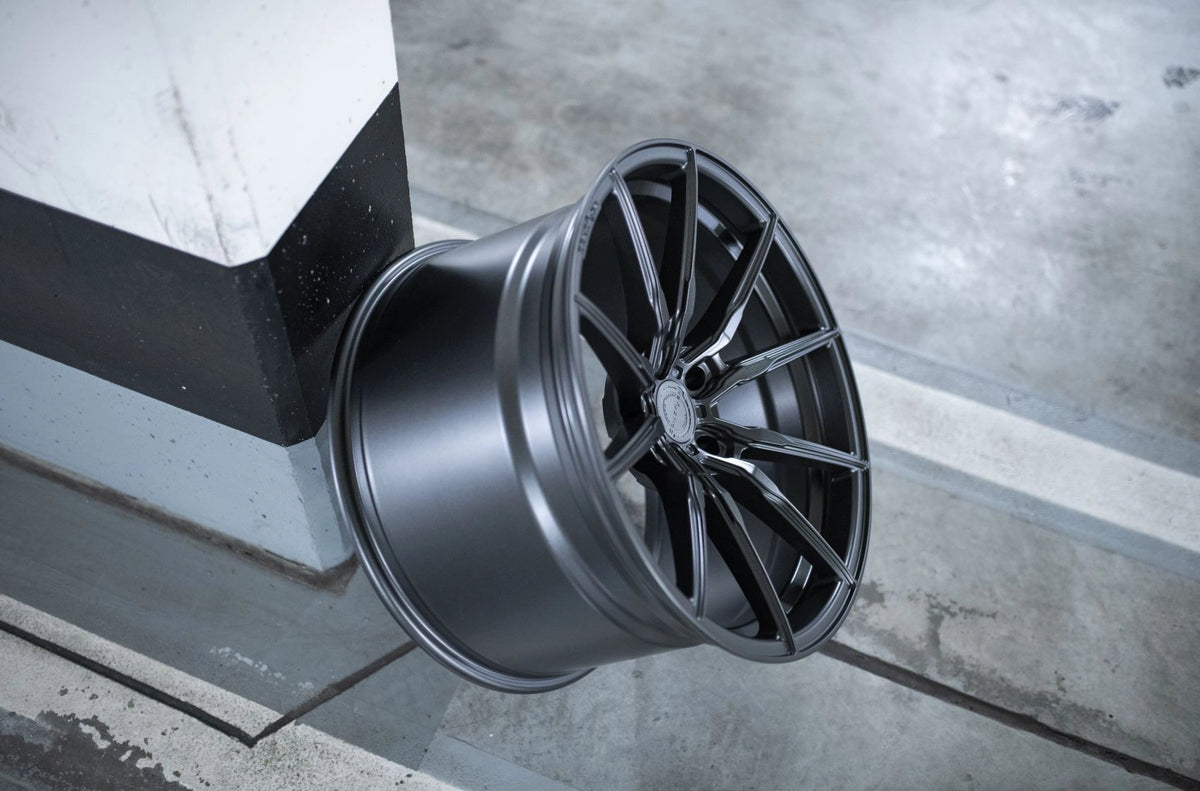 Alu kola Concaver CVR4 Carbon Graphite 130 1189