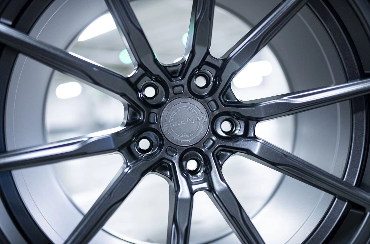 Alu kola Concaver CVR4 Carbon Graphite 130 13211