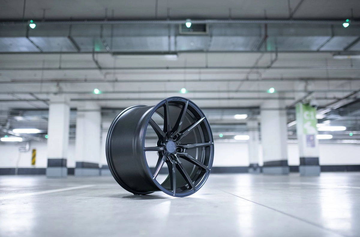 Alu kola Concaver CVR4 Carbon Graphite 130 3025