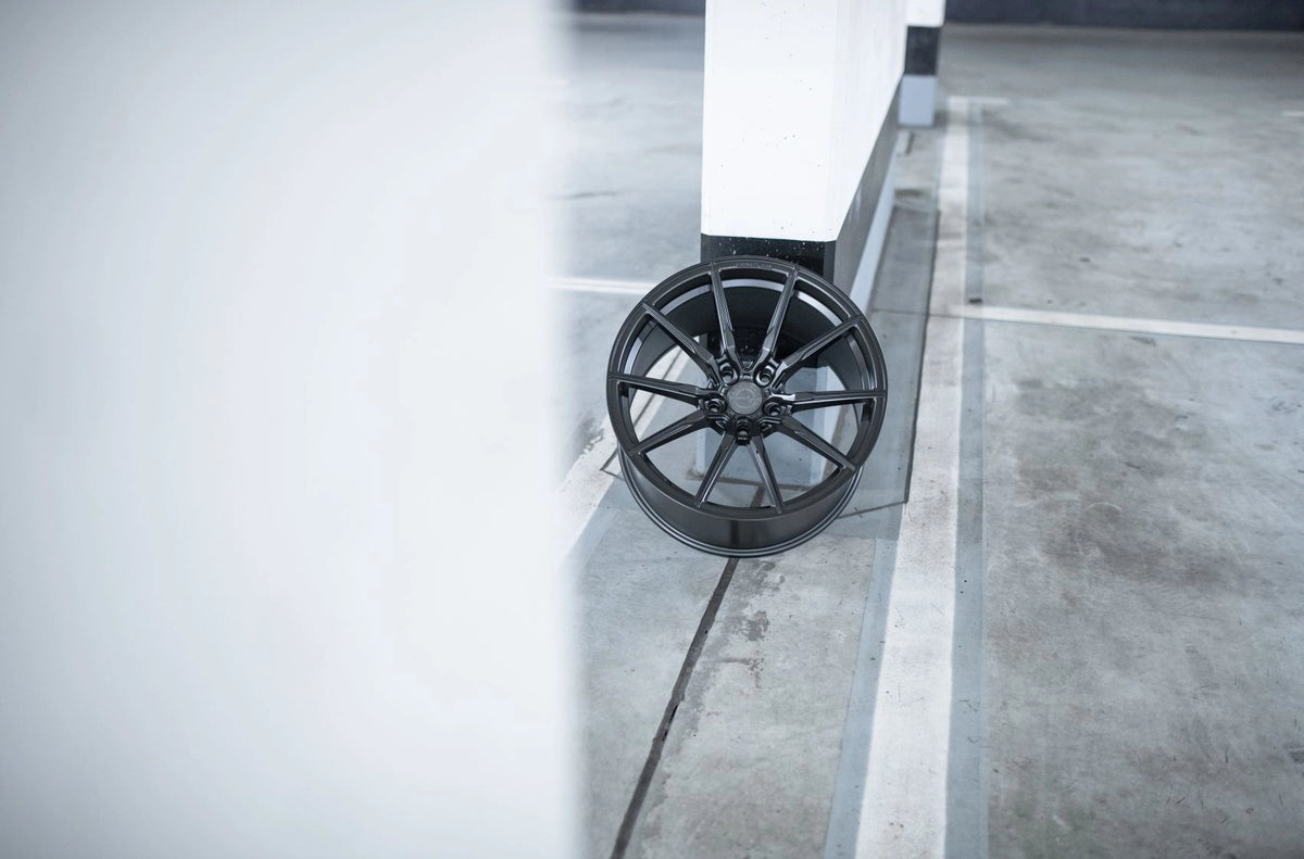 Alu kola Concaver CVR4 Carbon Graphite 130 5016