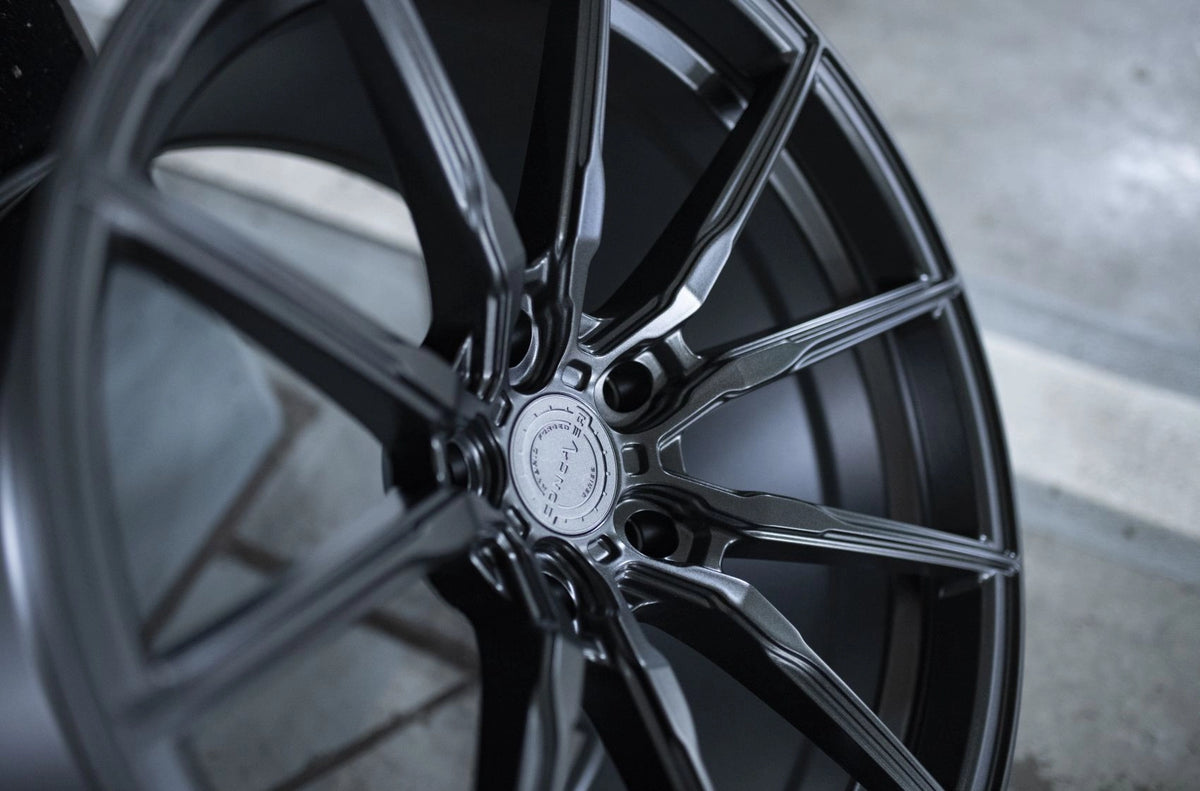Alu kola Concaver CVR4 Carbon Graphite 130 5647
