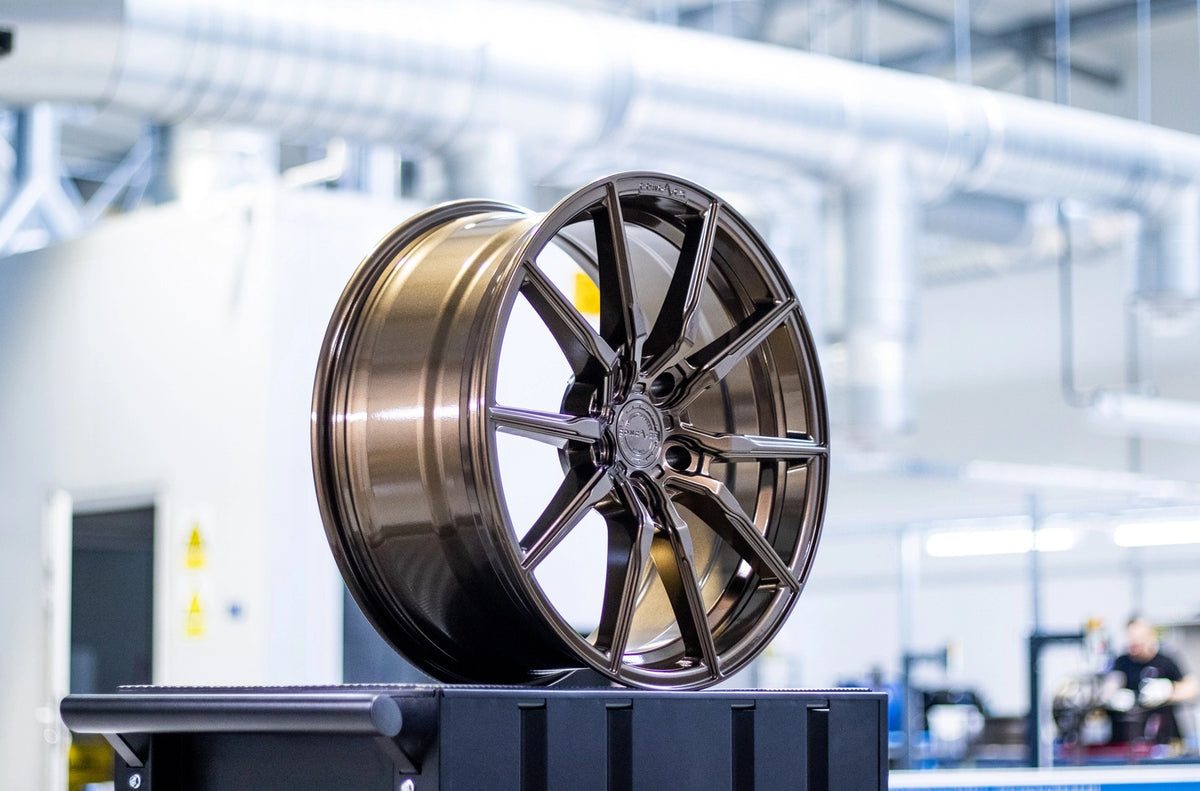 Alu kola Concaver CVR4 Gloss Bronze 1134 12988
