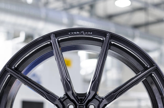 Alu kola Concaver CVR4 Gloss Graphite 1089 12352 11