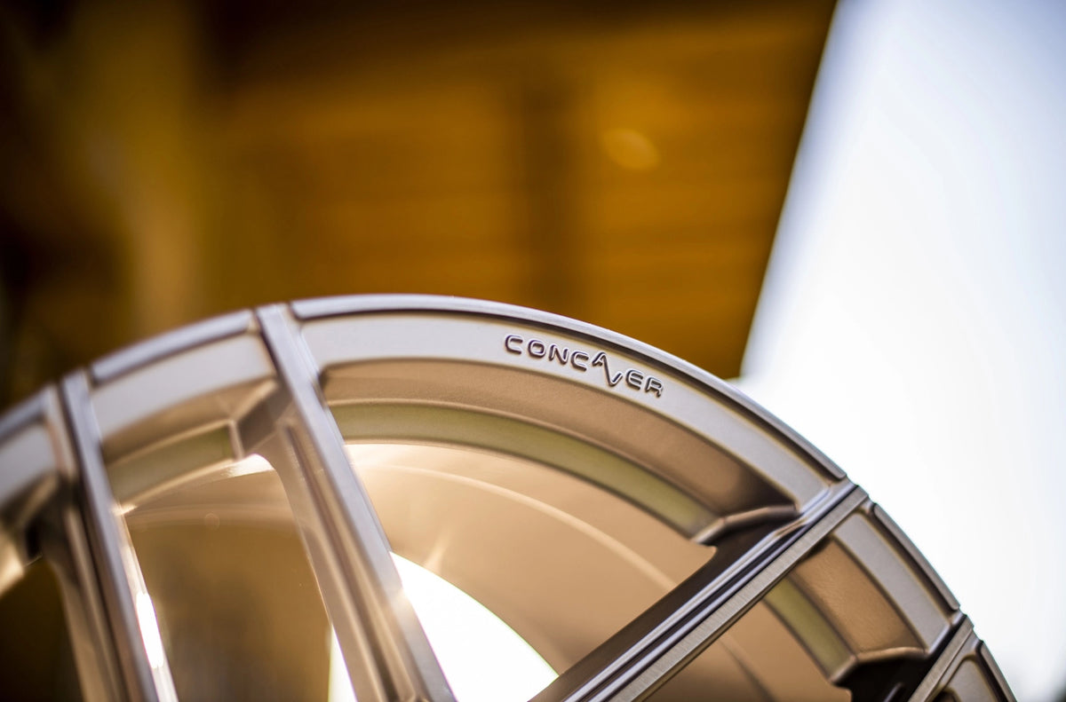 Alu kola Concaver CVR5 Brushed Titanium 690 10973