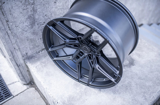 Alu kola Concaver CVR5 Carbon Graphite 687 10700 30