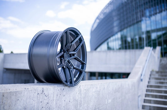 Alu kola Concaver CVR5 Carbon Graphite 687 12161 2