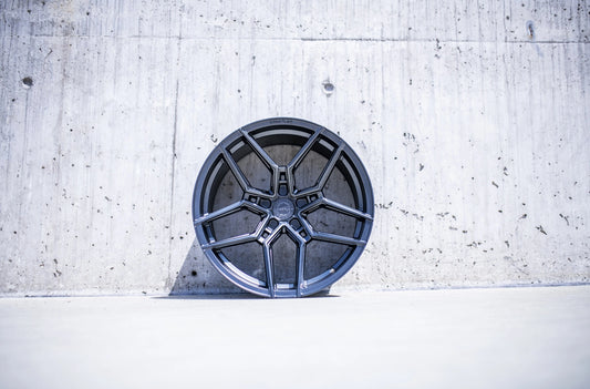 Alu kola Concaver CVR5 Carbon Graphite 687 13079 4
