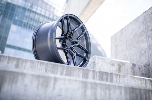 Alu kola Concaver CVR5 Carbon Graphite 687 13992 3