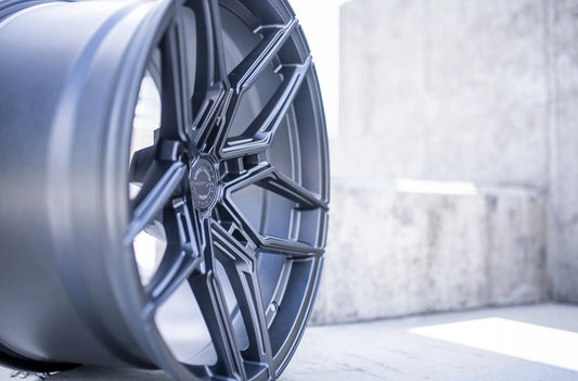 Alu kola Concaver CVR5 Carbon Graphite 687 4708 25