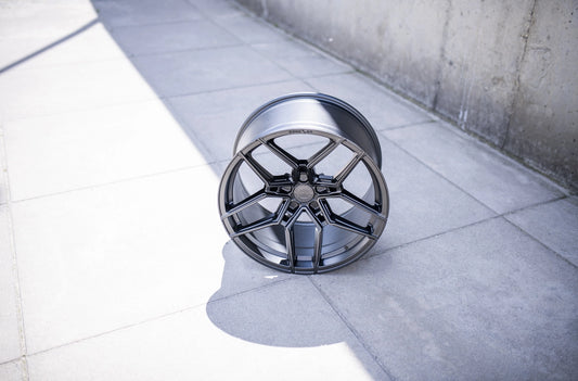 Alu kola Concaver CVR5 Carbon Graphite 687 7170 13