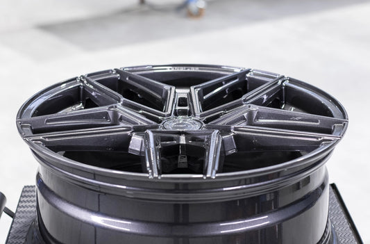 Alu kola Concaver CVR5 Gloss Graphite 1031 14823 9
