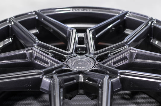 Alu kola Concaver CVR5 Gloss Graphite 1031 3150 10